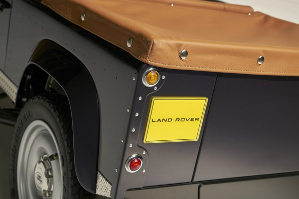 Land Rover создал педальный Defender