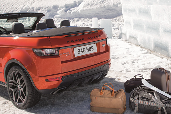 В семействе Range Rover впервые появился кабриолет