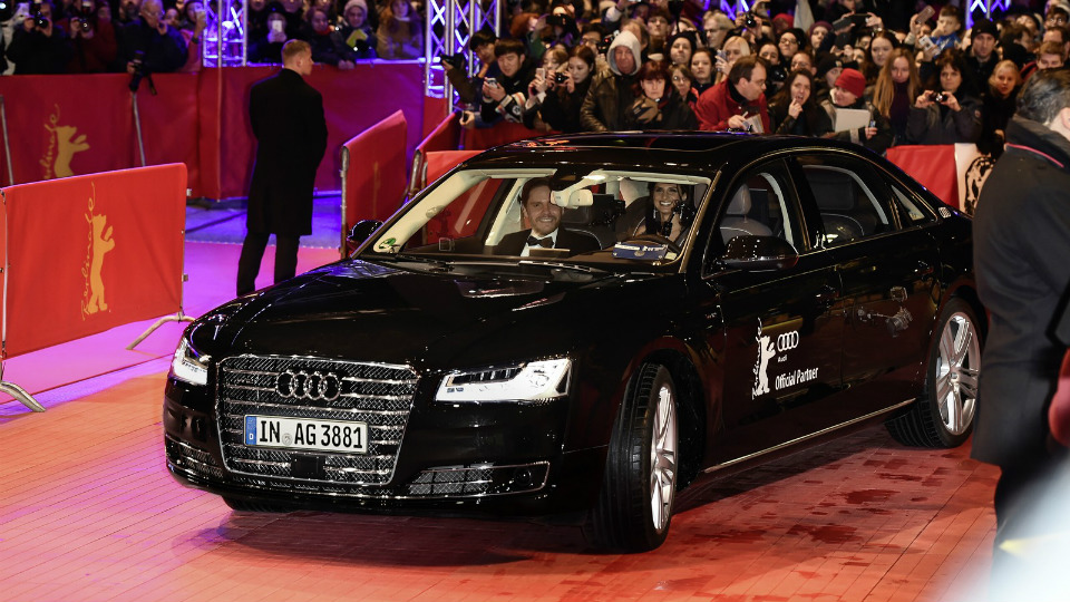 Немцы представили новый автономный седан на Берлинском кинофестивале 