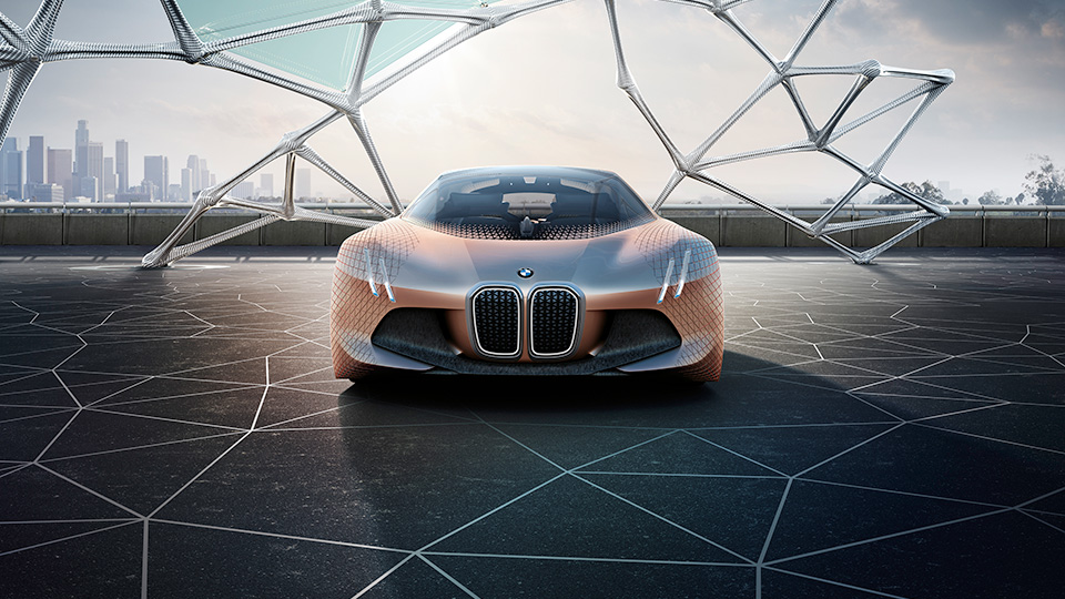 Новый прототип BMW получил подвижные элементы интерьера и экстерьера. Фото 2