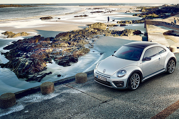 Volkswagen слегка обновил семейство Beetle