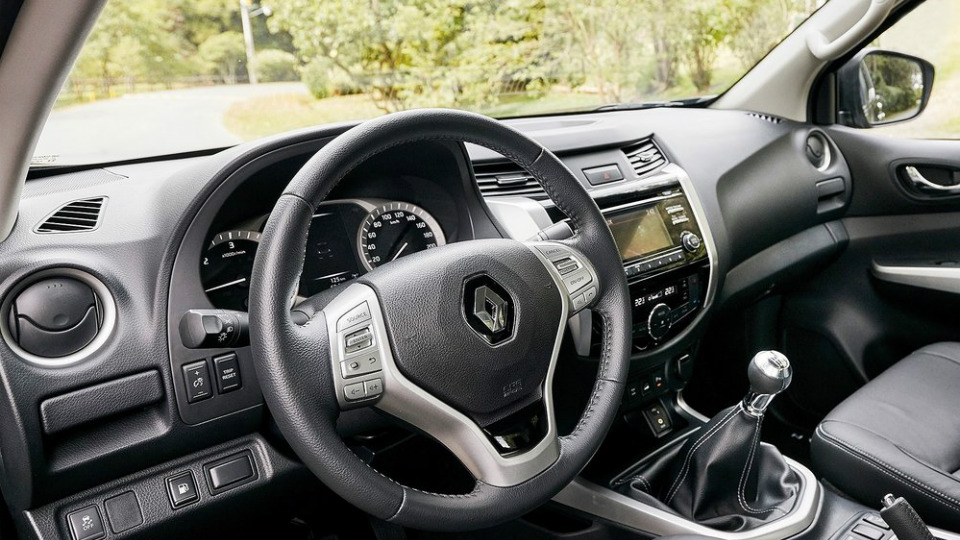 Renault Alaskan будет продаваться в Южной Америке, Африке и Европе. Фото 3