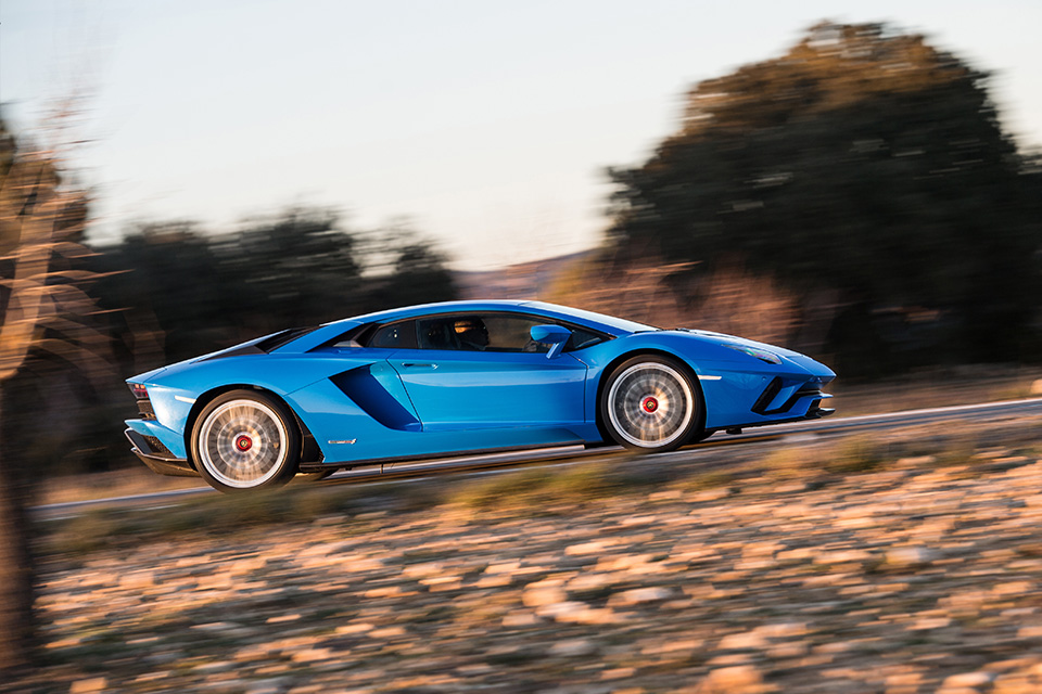 Тест-драйв Lamborghini Aventador S, после которого нужно заново учиться жить. Фото 9