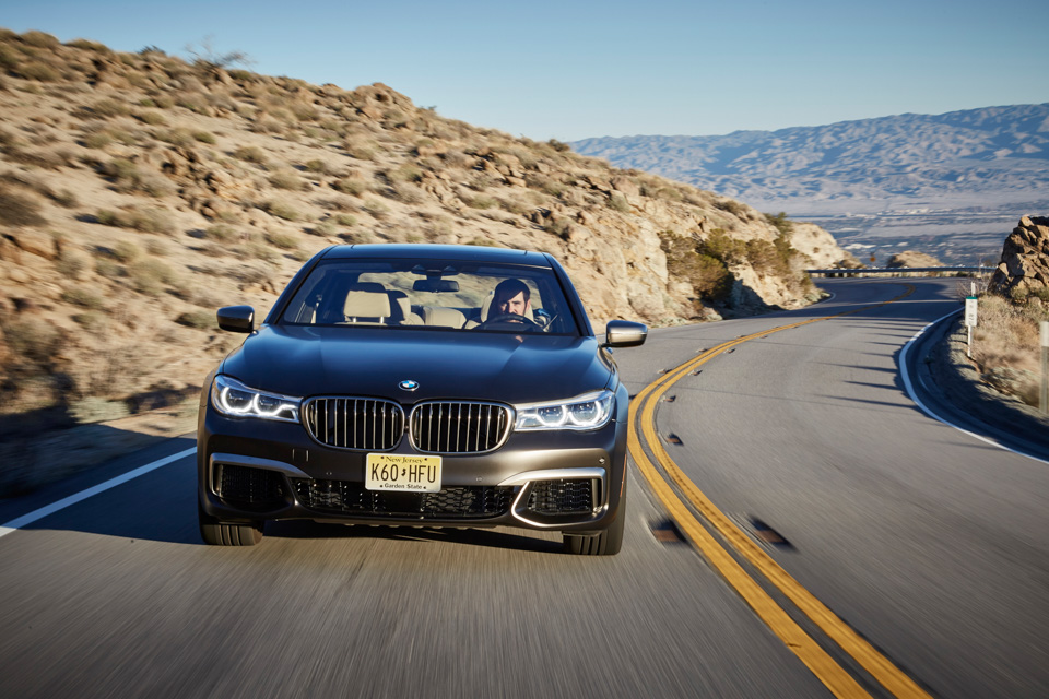 Тест-драйв самой быстрой модели BMW. И это не «эмка». Фото 4